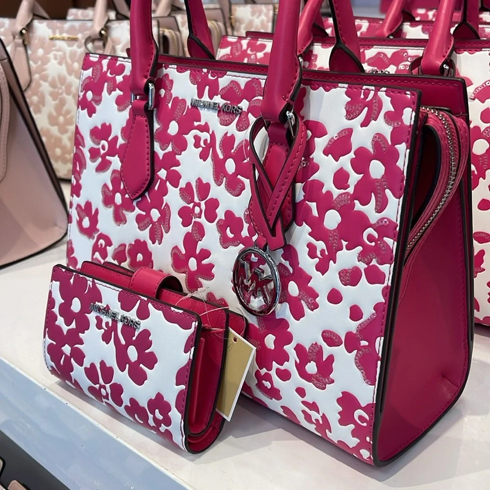 Michael Kors Sheila Md Sequined Floral Print CZ Satchel & JST Md Bi-Fold Wallet - Picture 2 of 16